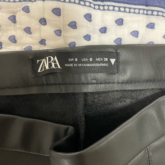 Zara Leather Pants - Picture 2 of 6